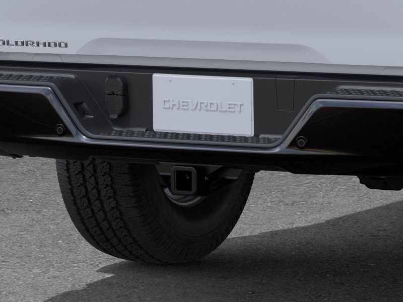 Chevrolet Colorado Vehicle Full-screen Gallery Image 14