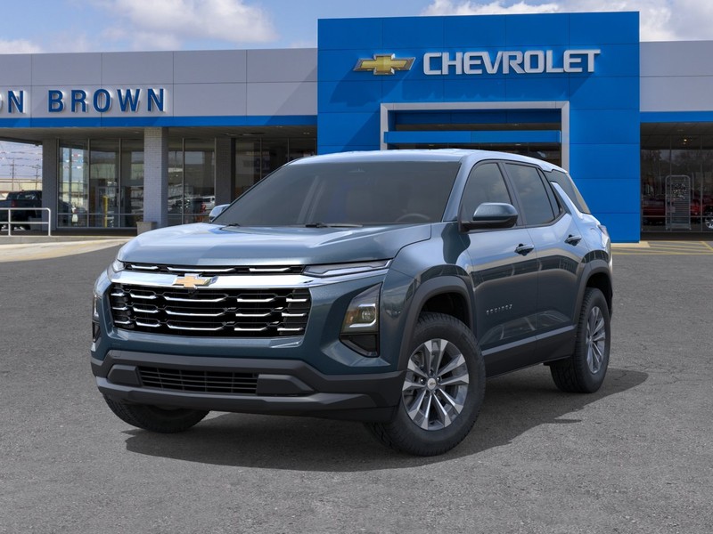 Chevrolet Equinox Vehicle Full-screen Gallery Image 6