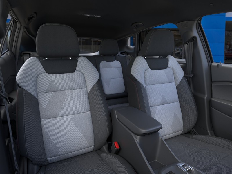 Chevrolet Trax Vehicle Full-screen Gallery Image 16