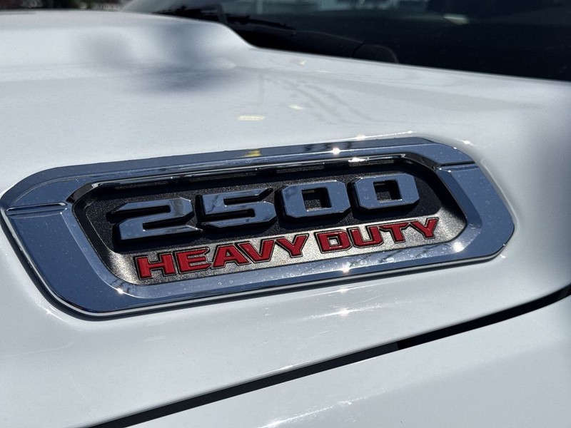 Ram 2500 Vehicle Full-screen Gallery Image 49