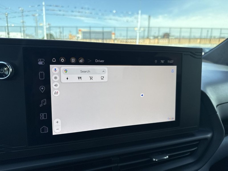 Chevrolet Silverado EV Vehicle Full-screen Gallery Image 27