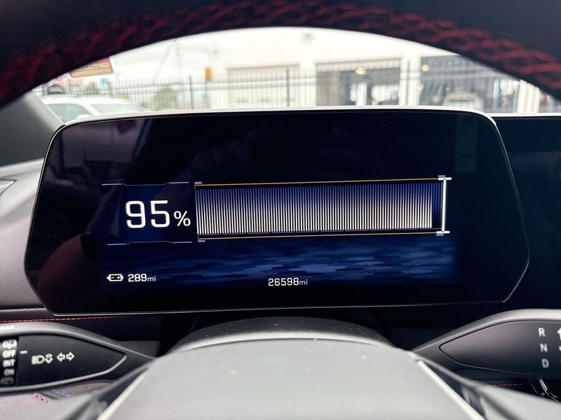 Chevrolet Blazer EV Vehicle Full-screen Gallery Image 18