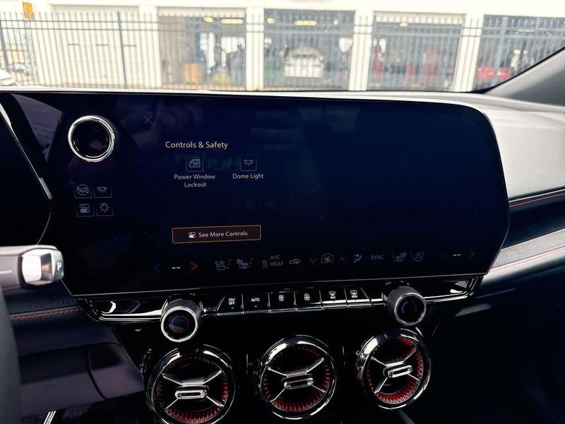 Chevrolet Blazer EV Vehicle Full-screen Gallery Image 20