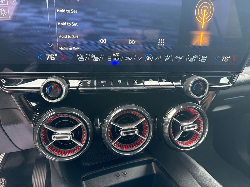 Chevrolet Blazer EV Vehicle Full-screen Gallery Image 23