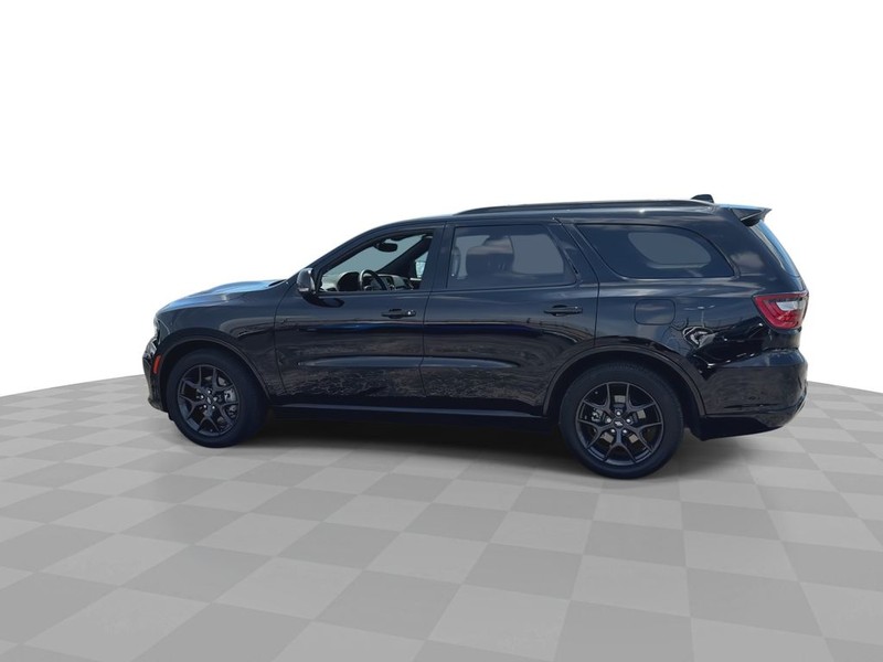 Dodge Durango Vehicle Full-screen Gallery Image 05