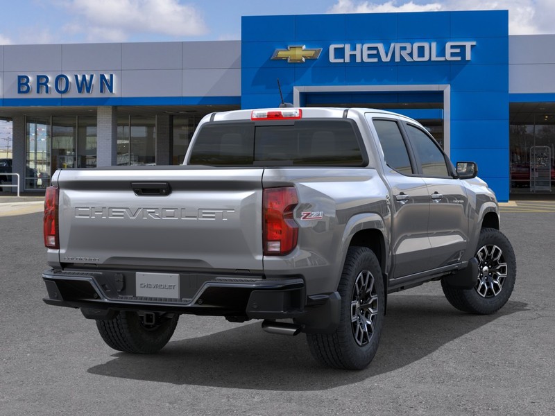 Chevrolet Colorado Vehicle Full-screen Gallery Image 4