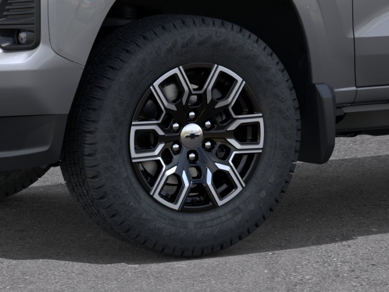 Chevrolet Colorado Vehicle Full-screen Gallery Image 9