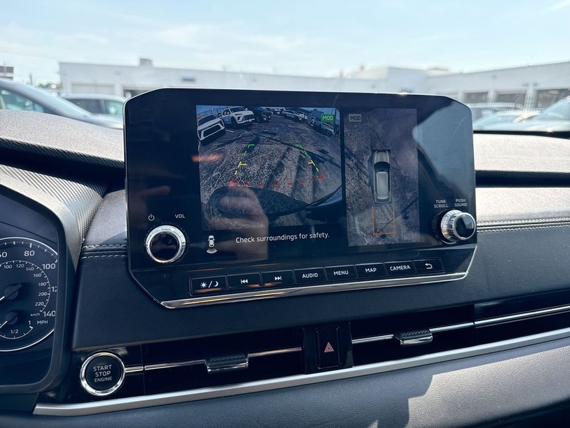 Mitsubishi Outlander Vehicle Full-screen Gallery Image 22
