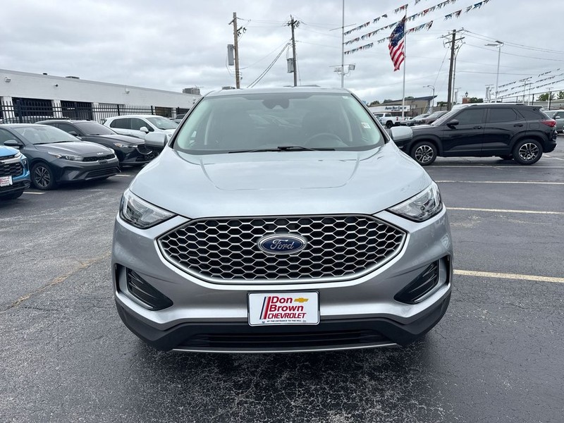 Ford Edge Vehicle Full-screen Gallery Image 35