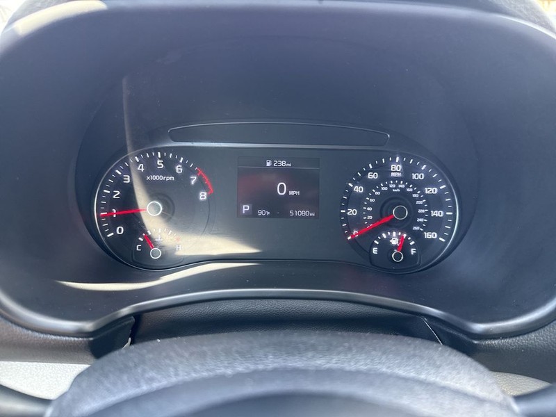 Kia Soul Vehicle Full-screen Gallery Image 24