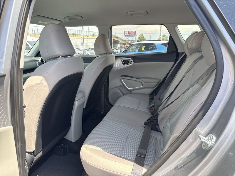Kia Soul Vehicle Full-screen Gallery Image 34