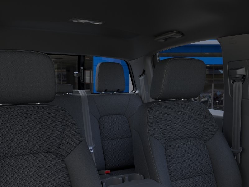 Chevrolet Colorado Vehicle Full-screen Gallery Image 24
