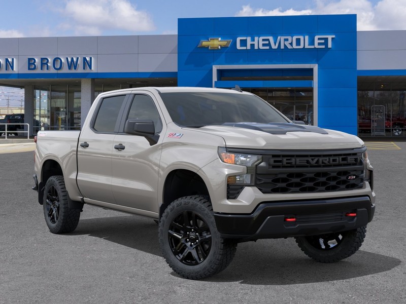 Chevrolet Silverado 1500 Vehicle Full-screen Gallery Image 7