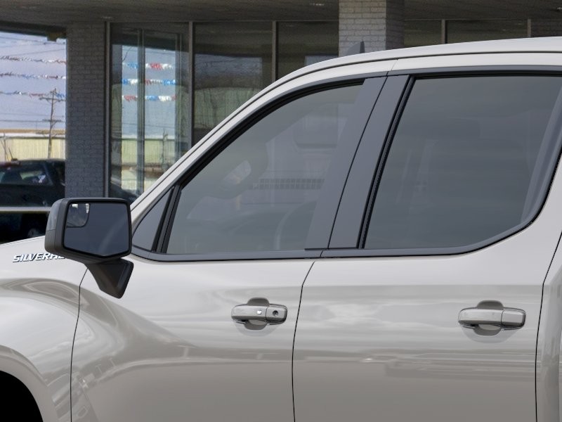 Chevrolet Silverado 1500 Vehicle Full-screen Gallery Image 12