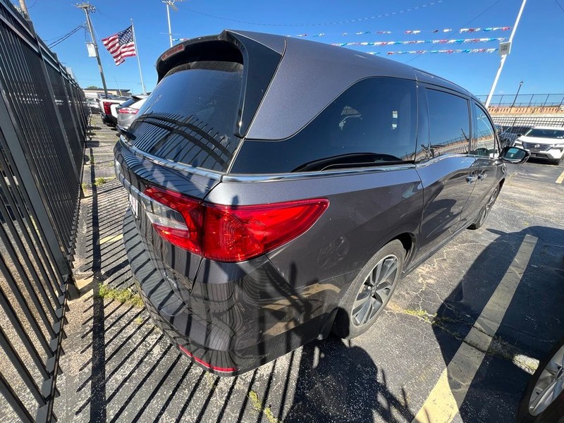 Honda Odyssey Vehicle Full-screen Gallery Image 6