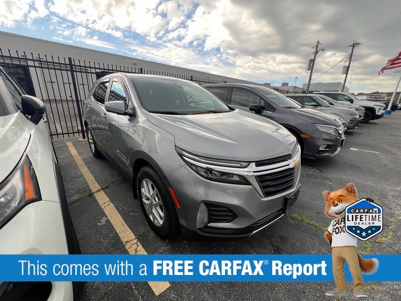 Chevrolet Equinox Vehicle Full-screen Gallery Image 3