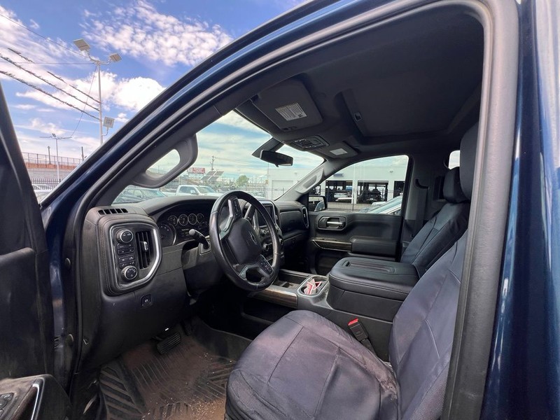 Chevrolet Silverado 1500 Vehicle Full-screen Gallery Image 7