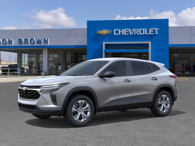Chevrolet Trax Vehicle Full-screen Gallery Image 2