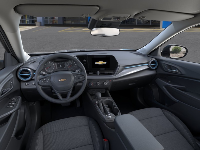 Chevrolet Trax Vehicle Full-screen Gallery Image 15