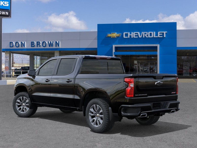 Chevrolet Silverado 1500 Vehicle Full-screen Gallery Image 3