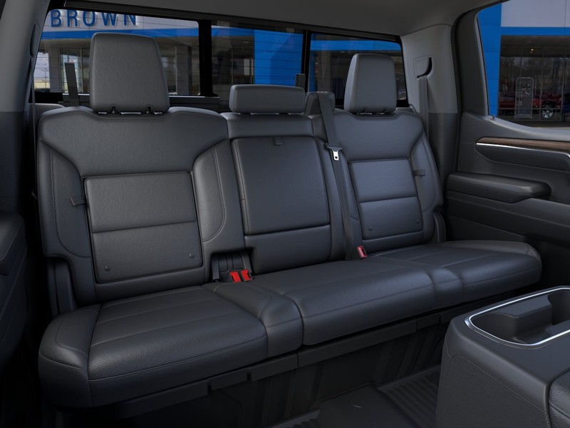 Chevrolet Silverado 1500 Vehicle Full-screen Gallery Image 17