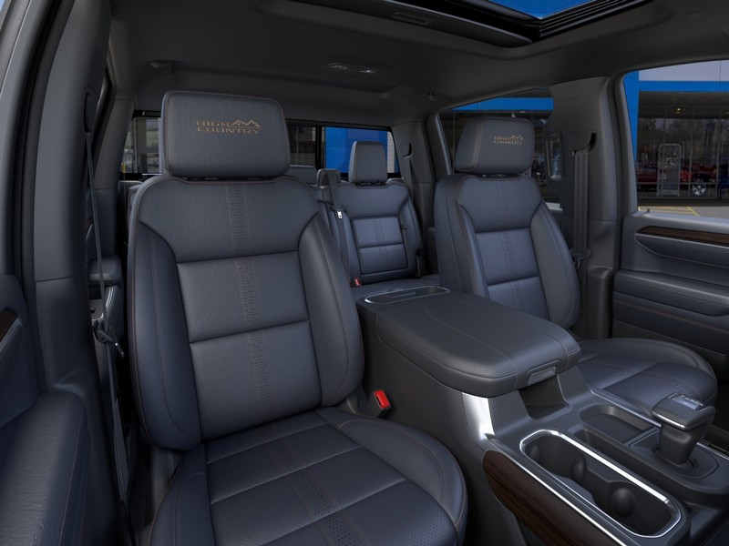 Chevrolet Silverado 1500 Vehicle Full-screen Gallery Image 16
