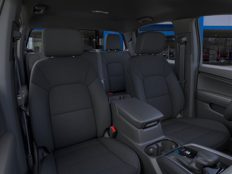 Chevrolet Colorado Vehicle Full-screen Gallery Image 16