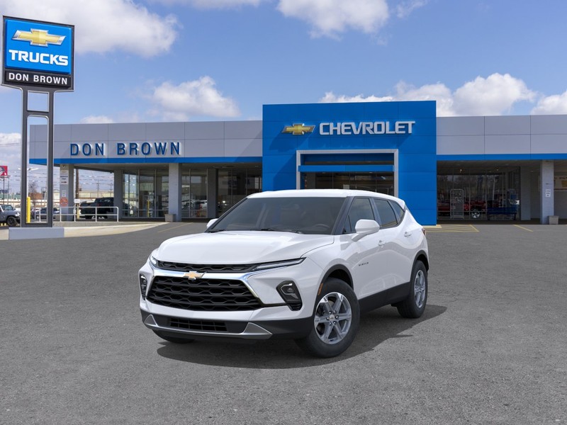 Chevrolet Blazer Vehicle Full-screen Gallery Image 8
