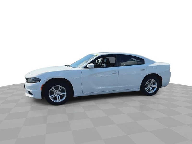 Dodge Charger Vehicle Full-screen Gallery Image 7