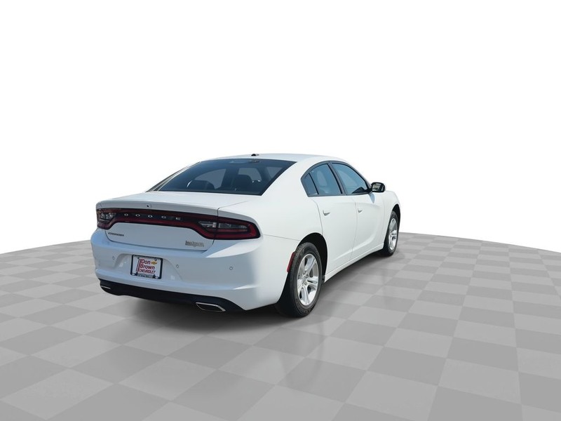 Dodge Charger Vehicle Full-screen Gallery Image 13
