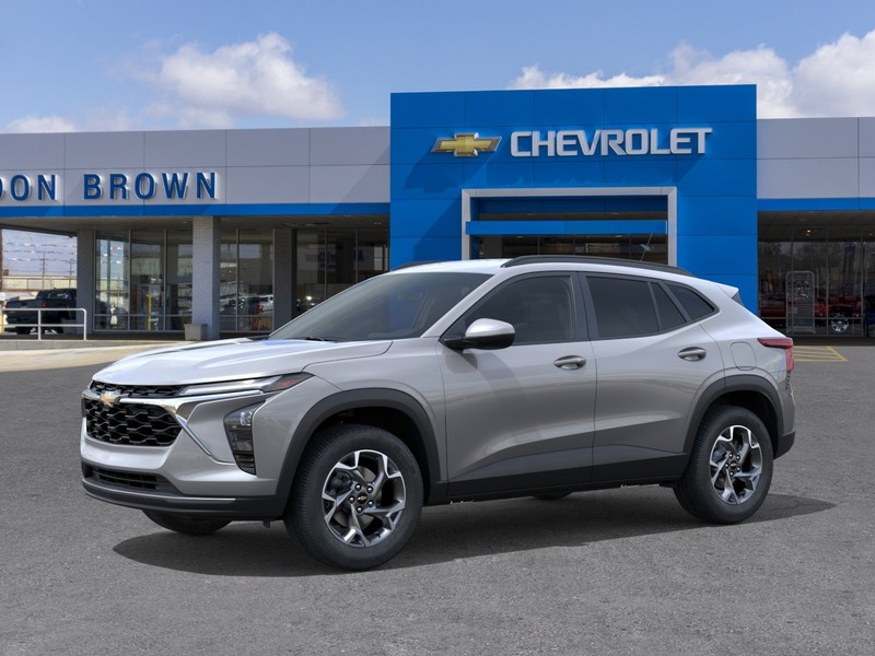 Chevrolet Trax Vehicle Full-screen Gallery Image 2