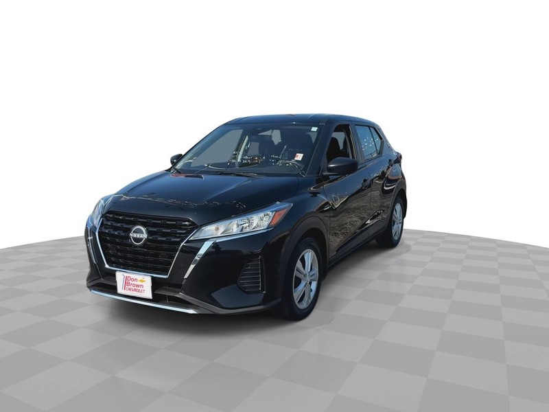 Nissan Kicks Vehicle Full-screen Gallery Image 6