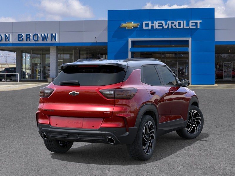 Chevrolet Trailblazer Vehicle Full-screen Gallery Image 4