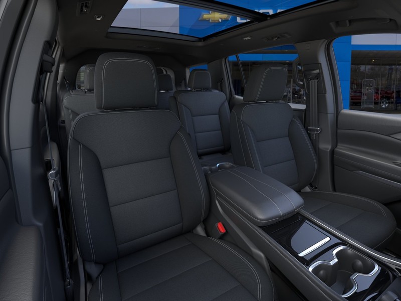 Chevrolet Traverse Vehicle Full-screen Gallery Image 16