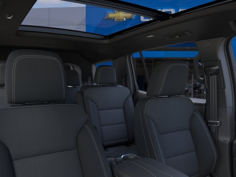 Chevrolet Traverse Vehicle Full-screen Gallery Image 24