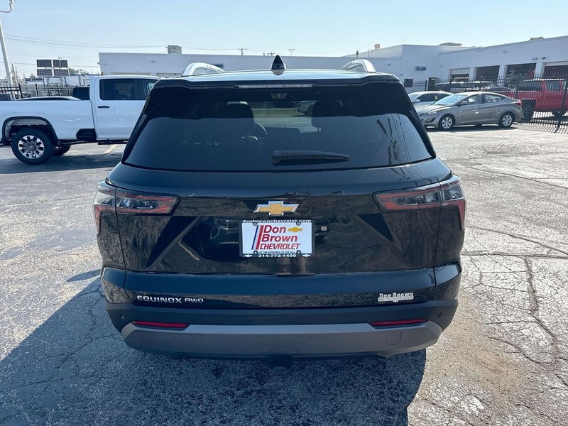 Chevrolet Equinox Vehicle Full-screen Gallery Image 31