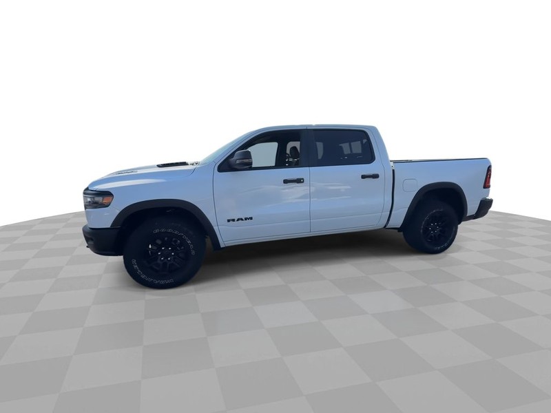 Ram 1500 Vehicle Full-screen Gallery Image 7
