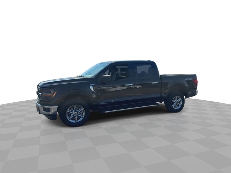 Ford F-150 Vehicle Full-screen Gallery Image 6