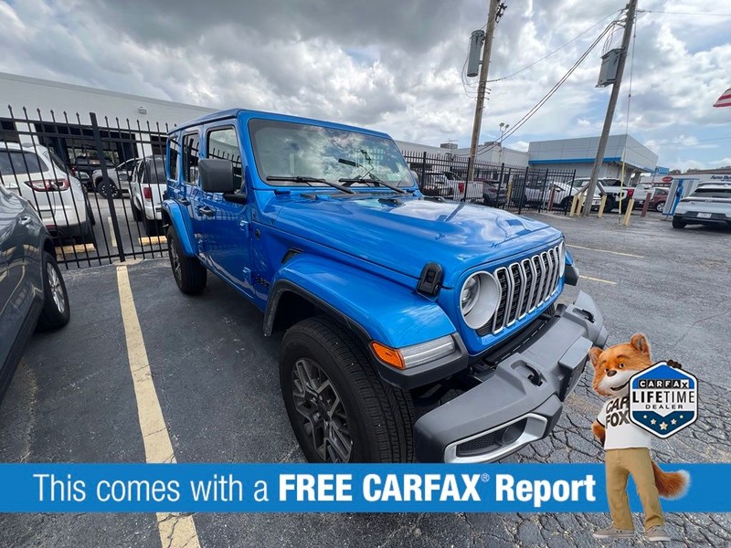 Jeep Wrangler Vehicle Full-screen Gallery Image 3