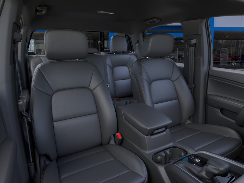 Chevrolet Colorado Vehicle Full-screen Gallery Image 16