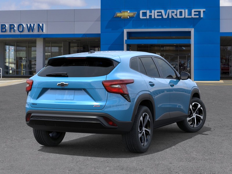 Chevrolet Trax Vehicle Full-screen Gallery Image 4