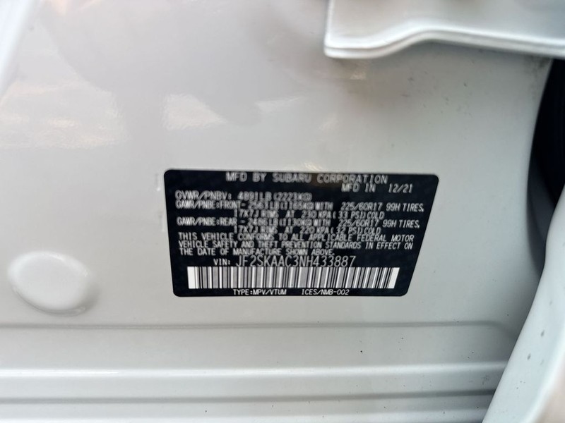 Subaru Forester Vehicle Full-screen Gallery Image 36