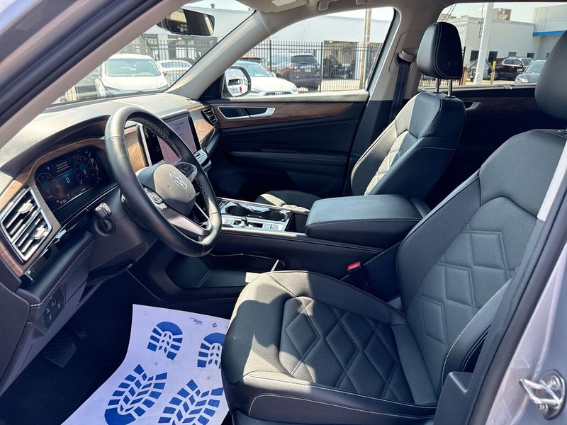 Volkswagen Atlas Vehicle Full-screen Gallery Image 28