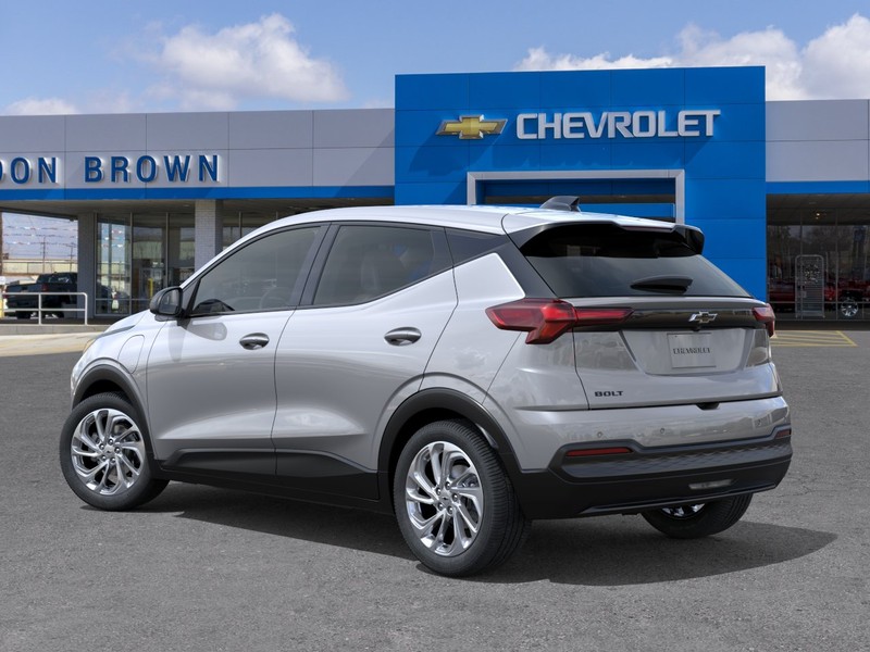 Chevrolet Bolt Vehicle Full-screen Gallery Image 3
