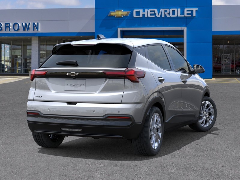 Chevrolet Bolt Vehicle Full-screen Gallery Image 4