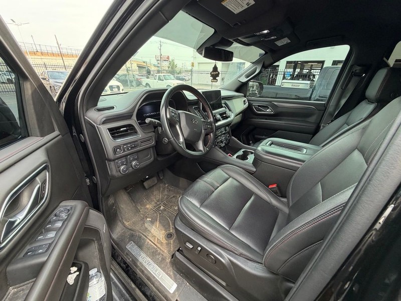 Chevrolet Tahoe Vehicle Full-screen Gallery Image 7