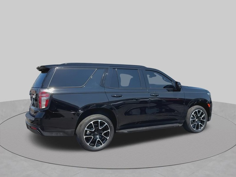 Chevrolet Tahoe Vehicle Full-screen Gallery Image 14