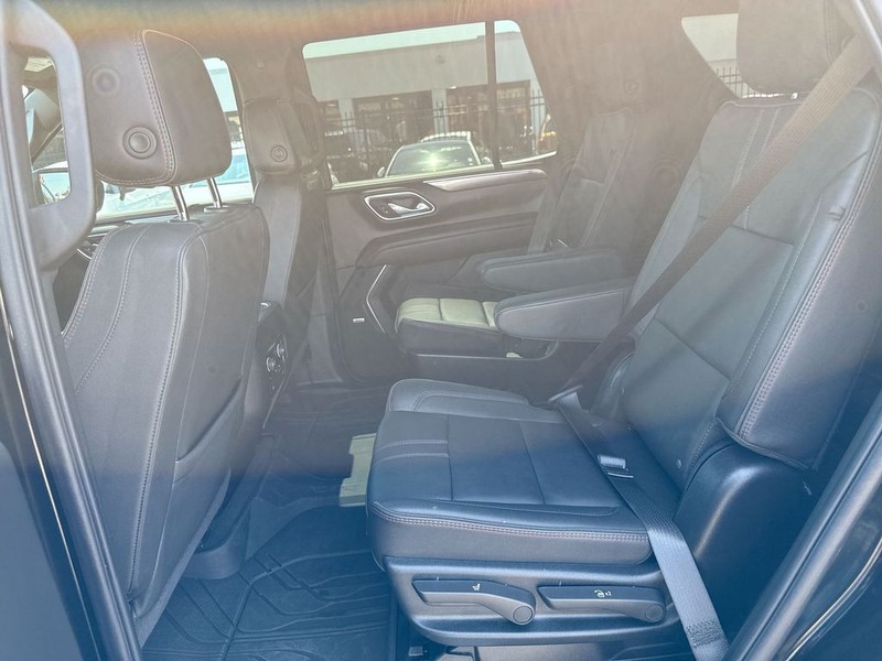 Chevrolet Tahoe Vehicle Full-screen Gallery Image 34