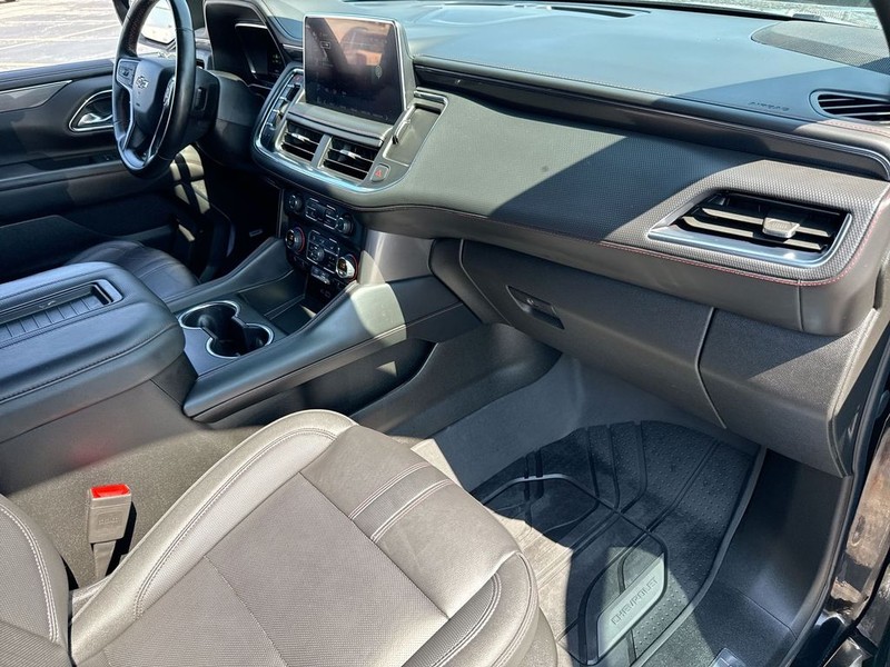 Chevrolet Tahoe Vehicle Full-screen Gallery Image 39