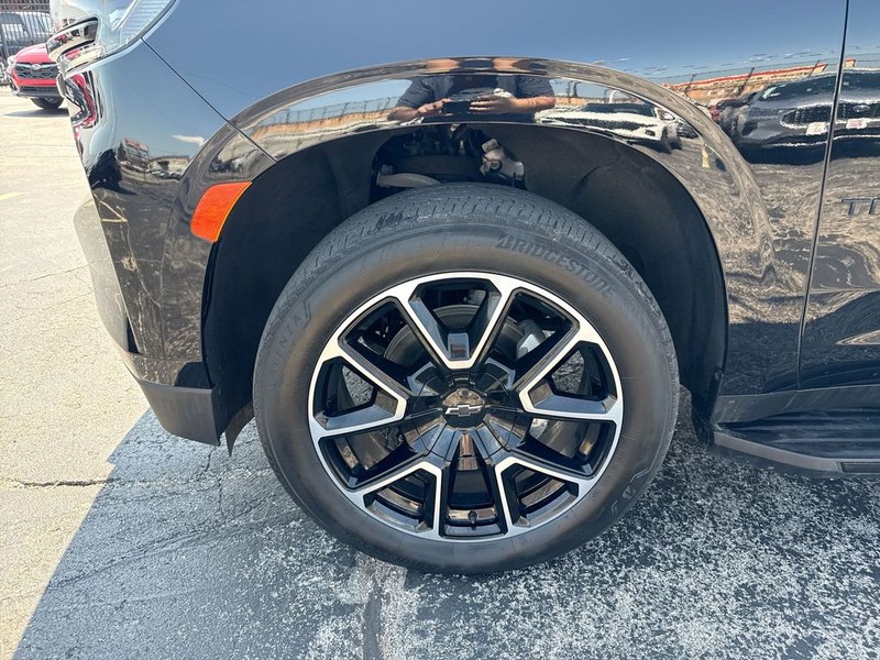 Chevrolet Tahoe Vehicle Full-screen Gallery Image 42